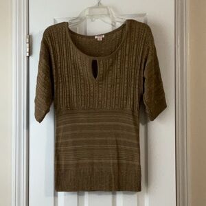 Xhilaration tan sweater, size M